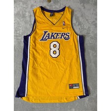 Ultimate Los Angeles Lakers Collector and Super Fan Gift Guide 48
