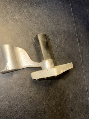 HOBART 2612,2712,2812,2912 MEAT GRIP ASSEMBLY COMPLETE 00-479544