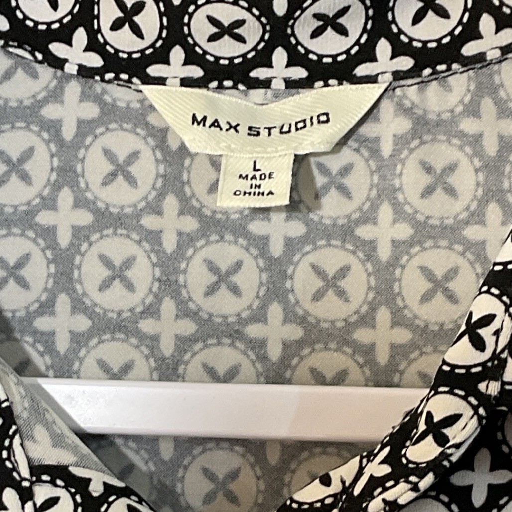 MAX STUDIO Geometric Print Button Front Shirt Dre… - image 4