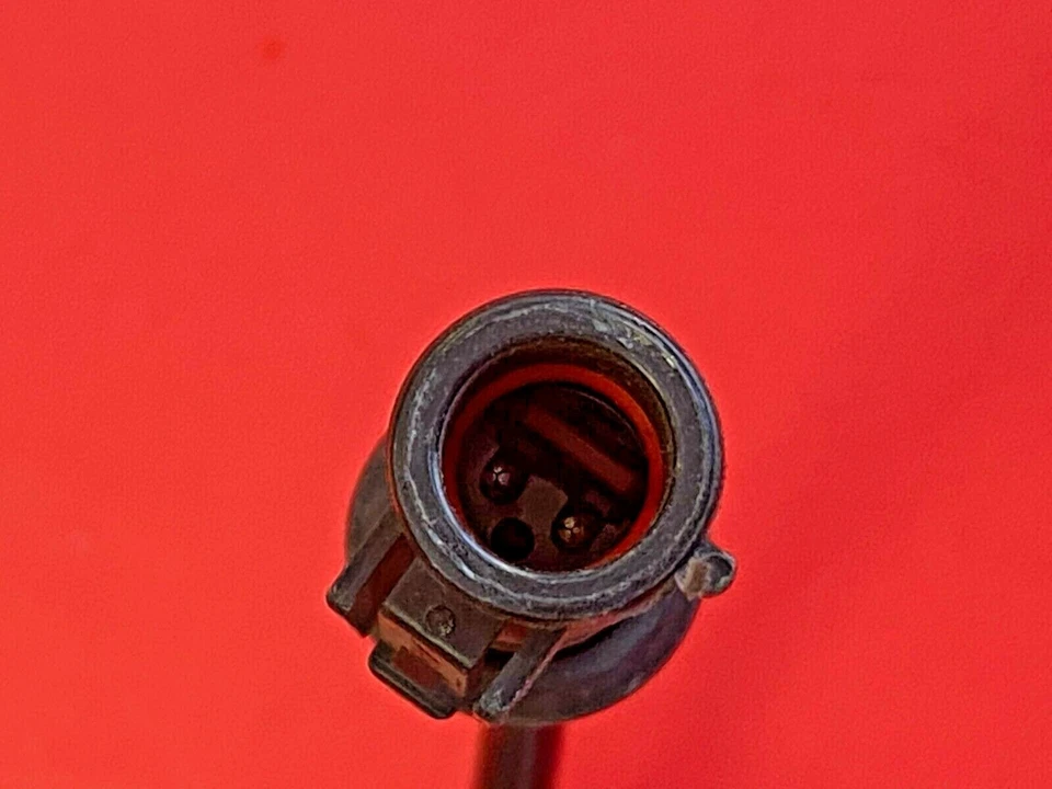 ALS855 Rear Right ABS Wheel Speed Sensor for 98-99 Kia Sephia 1.8L 0K2A343711A  - Image 4 of 4