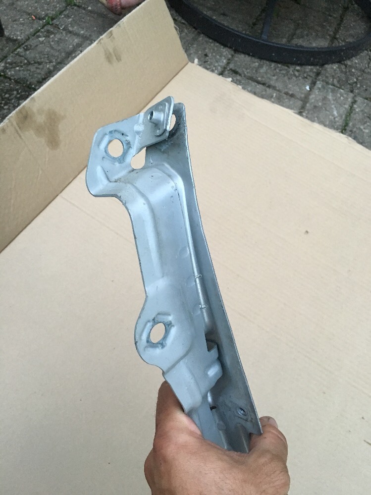 Picture 5 of 6