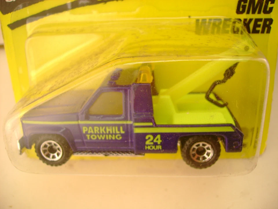 1995 MATCHBOX SUPERFAST #21 GMC WRECKER PARKHILL 24HR TOWING NEW ON CARD - Image 2 of 3