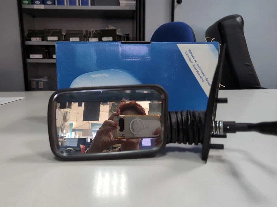 10466N RETROVISORE MANUALE SINISTRO AUTOBIANCHI Y10 DAL 1989 AL 92 - Immagine 2 di 4