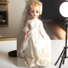 Vintage 1962 20" Deluxe Reading Fashion Doll Candy Bride Original Gown 