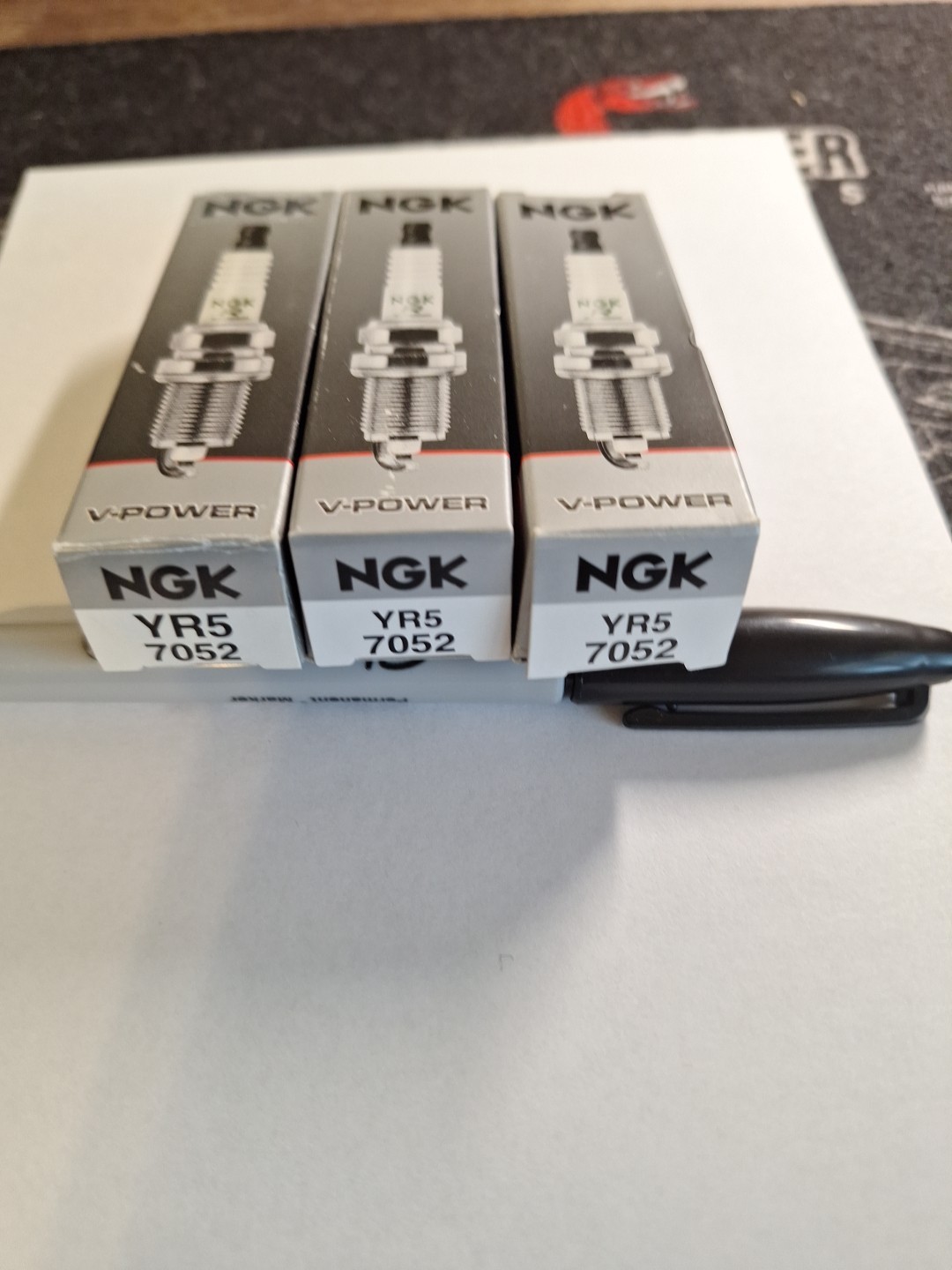 Pack Of 3 Genuine NGK V-Power Premium Spark Plugs. YR5 7052