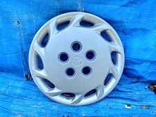 1997 1998 1999 Toyota Camry Le 14 Hubcap Wheel Cover 42621-aa030