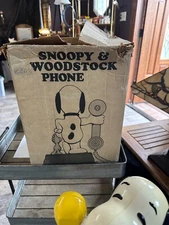 Vintage 1976 The Snoopy and Woodstock Phone 