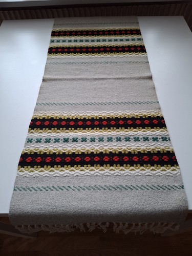 Swedish vintage wool table runner table cloth - Picture 10 of 11