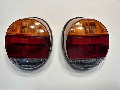 Pair of Volkswagen VW Tail Light Assembly Bug and Super Beetle Type 1 1973-1979