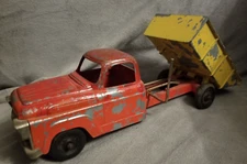 Vintage 1950s Hubley Die Cast Dump Truck 9.5” Red Yellow Model 470-58-2