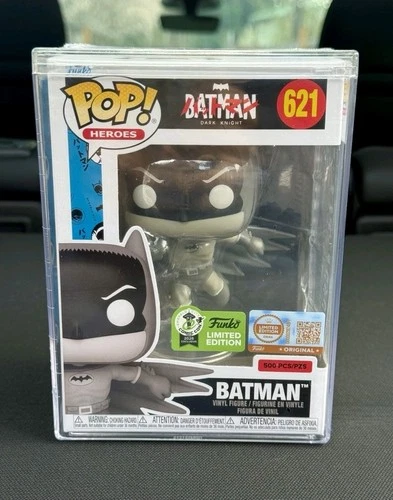 Funko Pop! Batman Black & White LE 500 ECCC 2026 Con Sticker