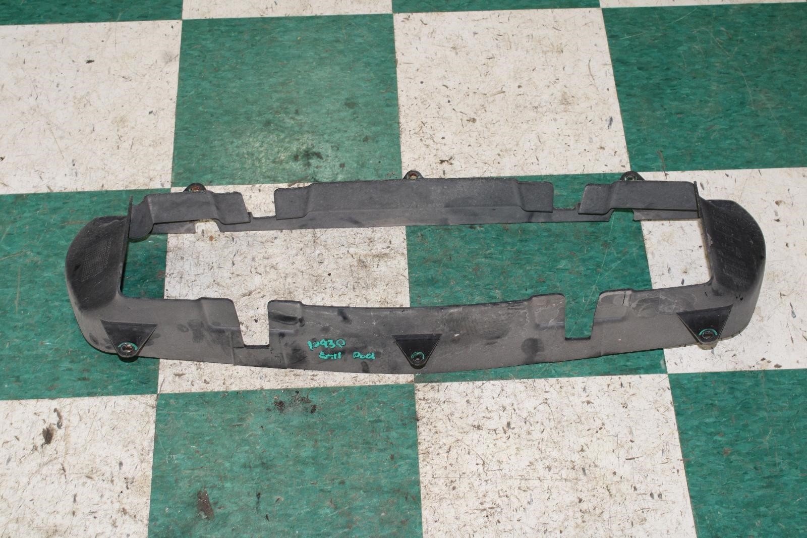 Maserati Ghibli 2014-2017 Front Air deflector