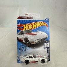 Hot Wheels 1:64 Toyota 2000 GT Olympic Games Tokyo 2020 Karate Diecast 184/250