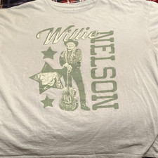 Zion Rootswear Willie Nelson Graphic Cotton Crew Neck T-Shirt M White