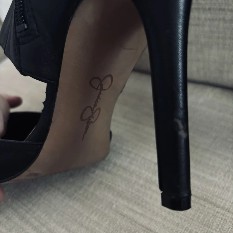 Botas de cuero Jessica Simpson punta puntiaguda negras hasta la rodilla para mujer talla 7” Foto 4 de 4