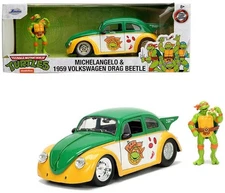 Jada Toys - 1:24 VW Drag Beetle with Teenage Mutant Ninja Turtle Michelangelo Fi