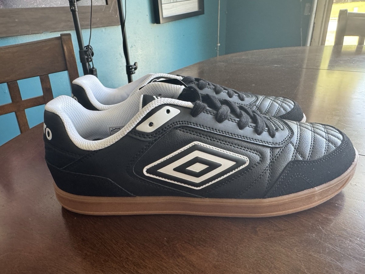 Umbro Men's Size 11 Black Turf Soccer Shoes Without Original Box