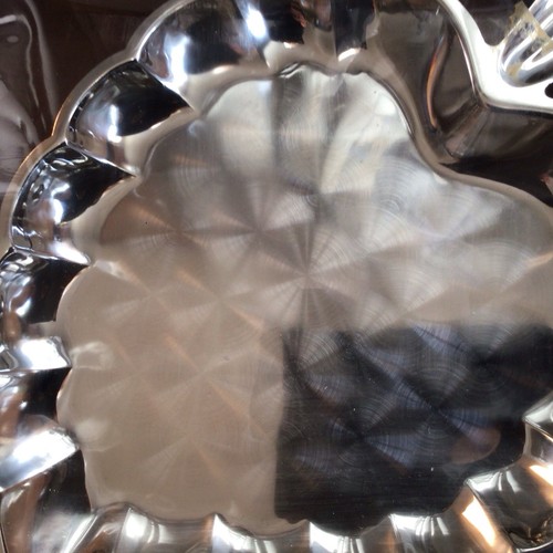 Leaf Shaped Metal Dishes x 3 Vintage 2 New In Box - Picture 13 of 13