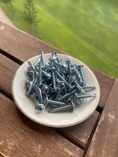 58 PCS PHILLIPS PAN SELF DRILLING TEK SCREWS TEKS ZINC 2.5 x 0.3 & 1.1cm top