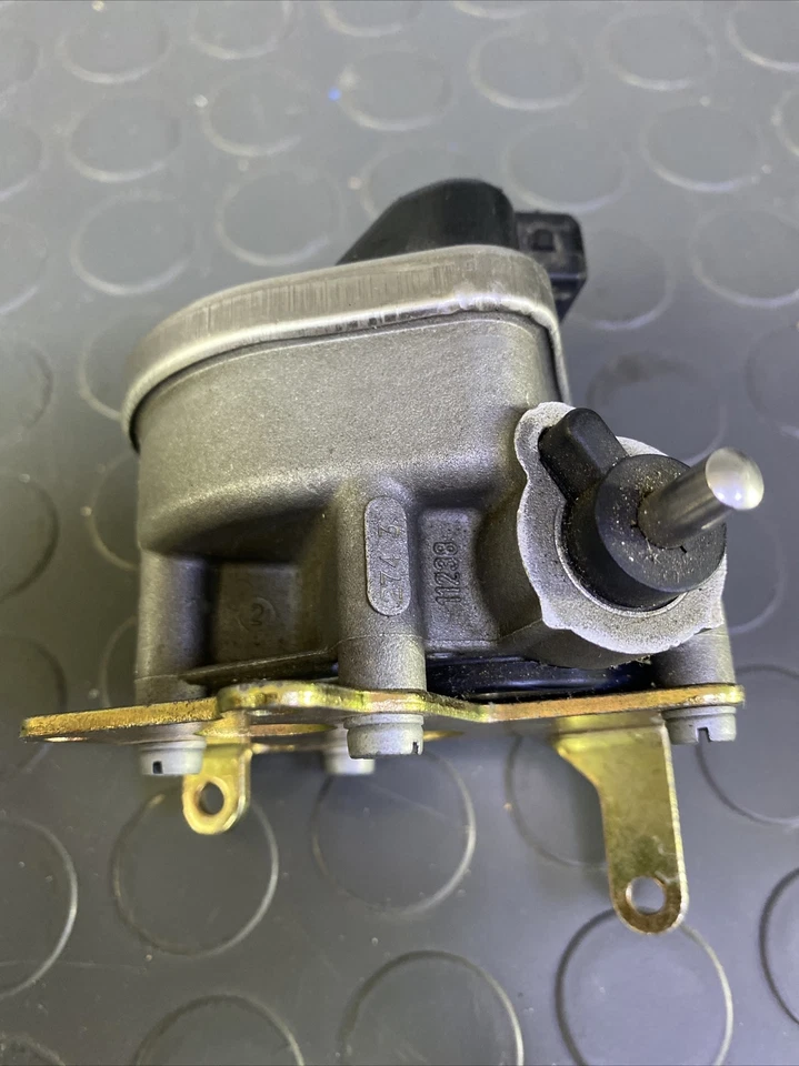 Unidad estranguladora 2.0 Ford 30/34 DFTH 3A1 Webber 00205 2743 11238 I.S.C.-P.P.C.D Foto 3 de 4