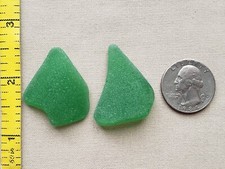 GENUINE PURE BEACH SEA GLASS SURF TUMBLED KELLY GREEN OCEAN FROSTED PENDANT R02