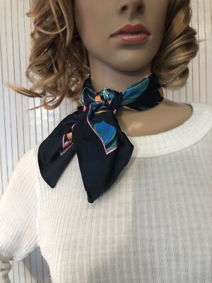 FOULARD / CARRÉ de Soie - Lancel - 60 x 60 cm - 100% Soie - Bleu Clair EUR 24,95 - FR