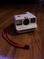 Polaroid Go Instant Camera White Vintage Style with Red Wrist Strap