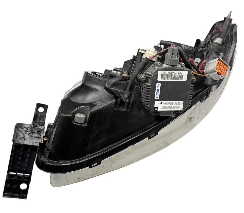 05-06 Saab 9-2X 92x Aero Xenón HID Faro Conjunto OEM Lado Derecho Derecha Derecha Foto 3 de 4