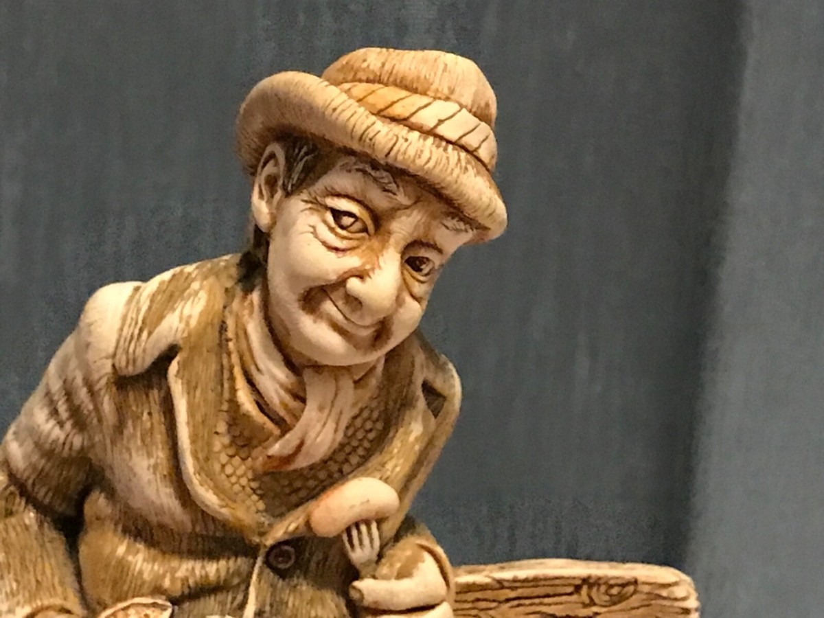 HOPEFUL REF. No. 804 Hand Painted Stoneware Naturecraft