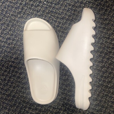 Size 11 - adidas Yeezy Slide Bone