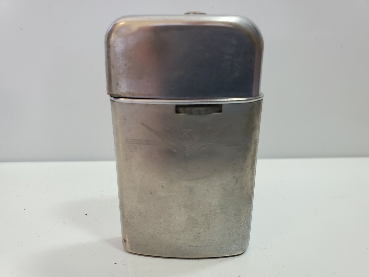 WORKING Vintage Ronson Varaflame Windlite Cigarette Lighter