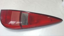 Renault Laguna Grandtour 1.6 16V B56, K56 Heckleuchte Rückleuchte Rechts 25573