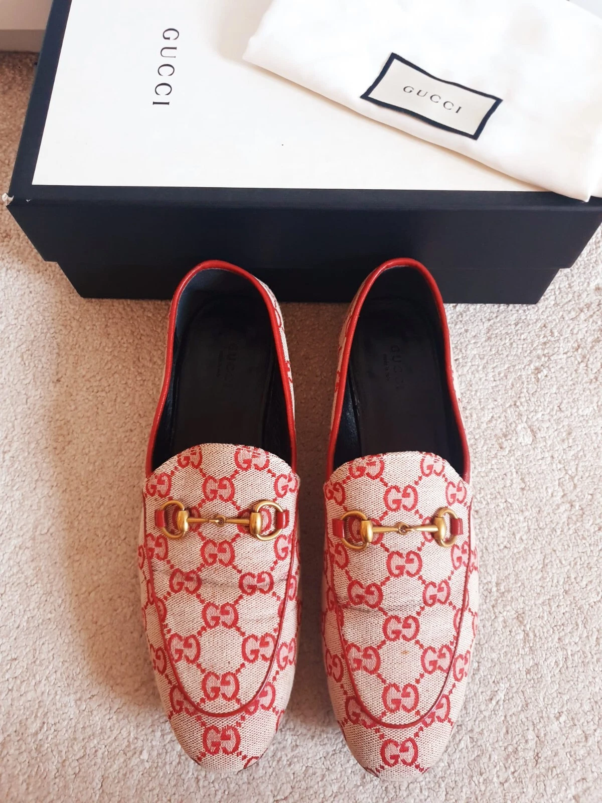 Chaussures mocassin en toile rouge Gucci Jordaan Hibiscus pour femme UK 7 US 10 EU 40 prix de vente conseillé