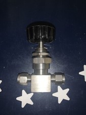 BI-LOK  1/4” Tube X 1/4” Tube  Valve Stainless Steel