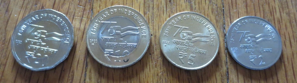 India 75th Anniversary of Independence 4 coin set x  2 set Rupee 20, 10, 5, 2 - Image 3 of 4