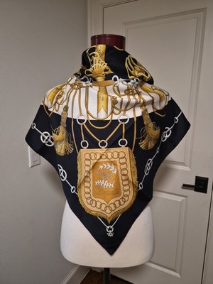 Hermés Paris Cliquetis by Julia Abadie 35'' Square Silk Scarf -EUC!