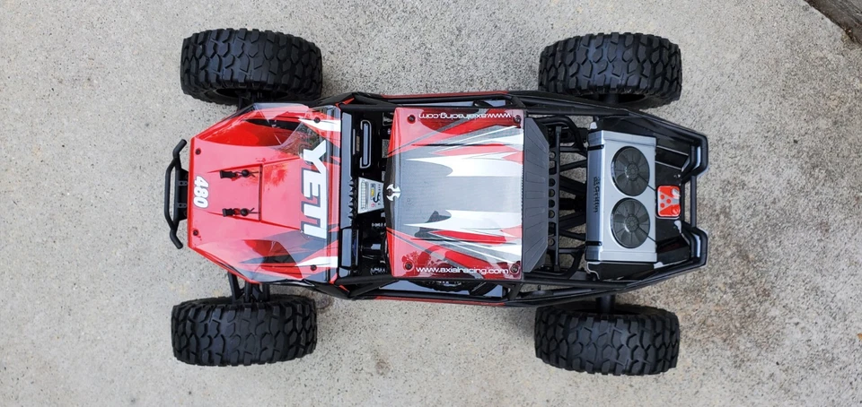 Rodillo nuevo Axial Yeti XL escala 1/8 Foto 3 de 4