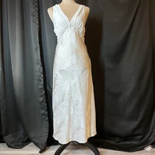 Jones New York Robe and Nightgown Set Sz S Zebra Embellished Gown Slip Dress EUC