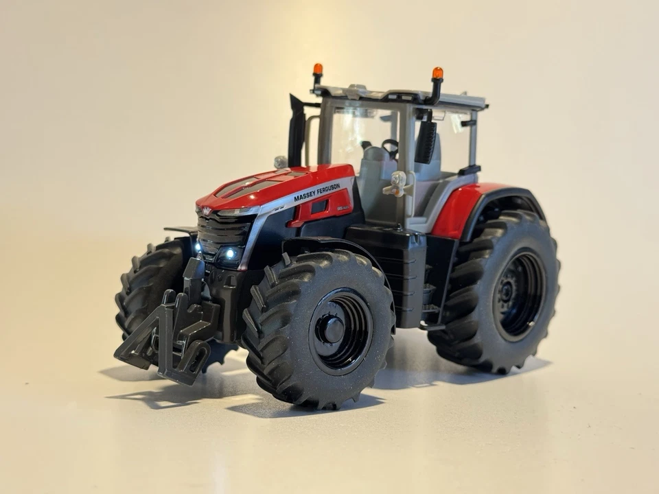 Cerchi verniciati neri per Siku Control 6885 Massey Ferguson 9S - Immagine 2 di 4