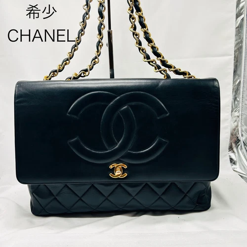 Borsa a tracolla CHANEL Matelasse Coco Mark catena pelle di agnello nera dal Giappone