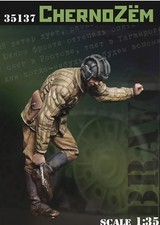 BRAVO 6 35137 WORLD WAR II SOVIET SOLDIER CHERNOZEM 1 FIGURE