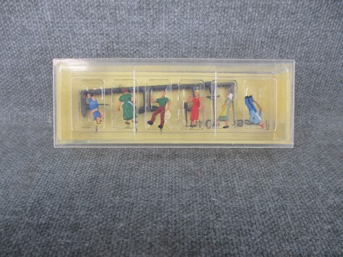 Set de figuras Preiser escala N 9040 población larga en embalaje original | Zustand: Gebraucht