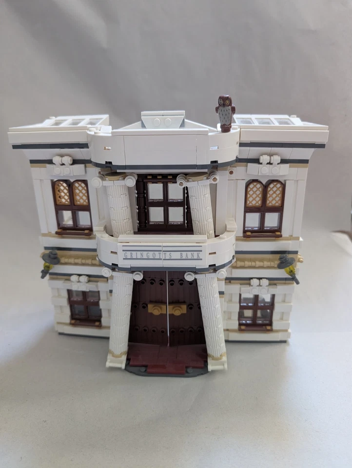 LEGO Harry Potter 10217 Diagon Alley, photo 1 of 5
