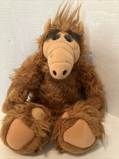 Original 1986 ALF 18 Plush Doll Coleco Alien Productions with back pocket.