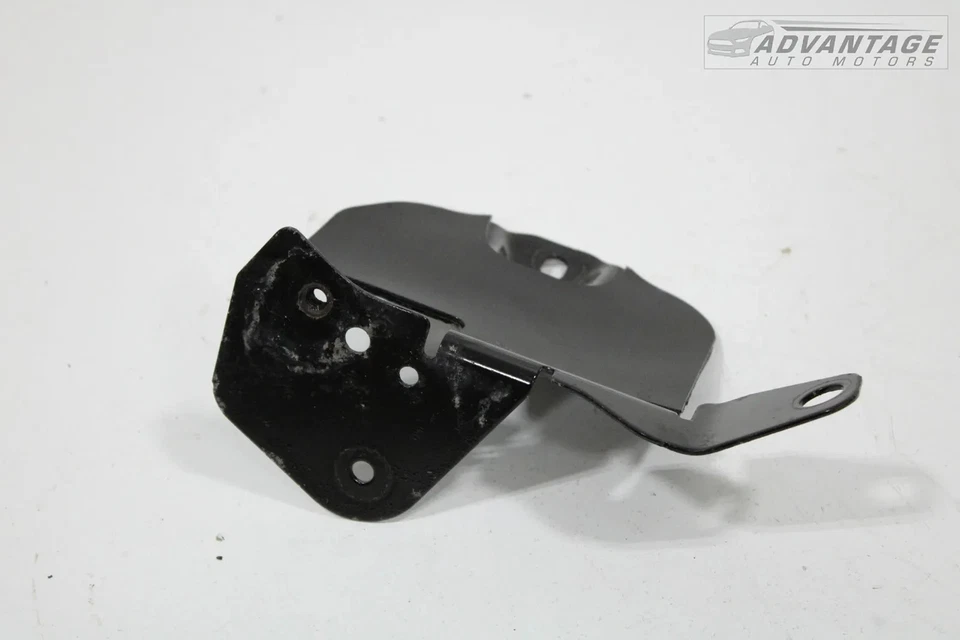 2013-2018 RAM 1500 5.7L V8 HEMI POWER STEERING PUMP TANK RESERVOIR BRACKET OEM - Image 2 of 4