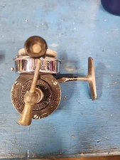 Vintage Bache Brown Mastereel Model 3 Fishing Reel Original