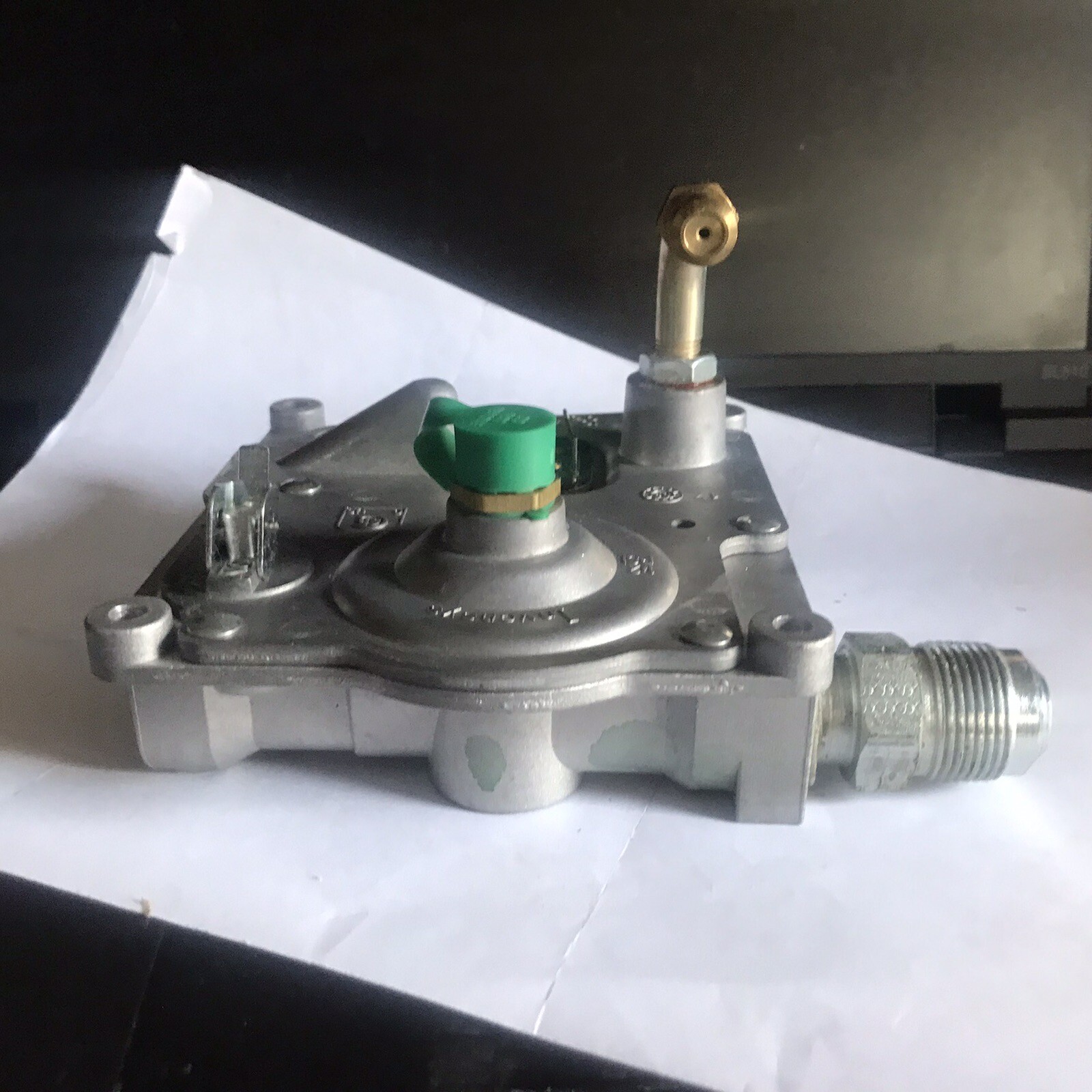 Kitchenaid Gas Range . Gas. Valve Pressure Regulator KGSK901SSS00