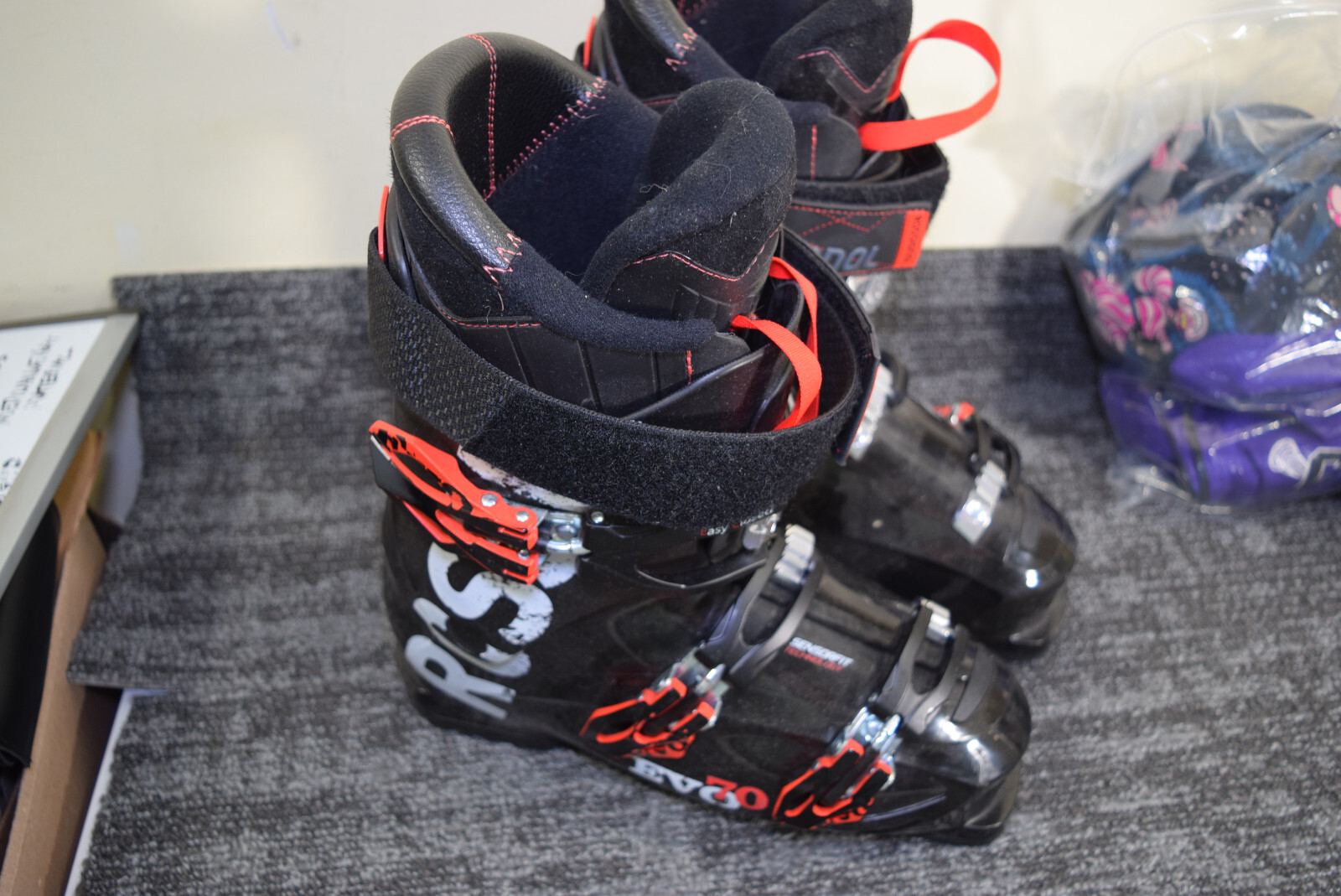 SALOMON ROSSIGNOL EVO 70 SCARPONI SCI ALPINO DOWNHILL MONDO 28 5 UOMO 8 5 US nero rosso