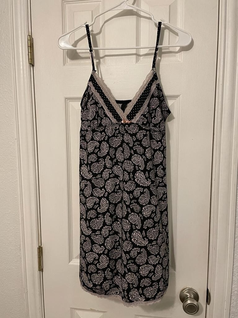 Marilyn Monroe Slip Dress Women Black Paisley VNeck … Gem