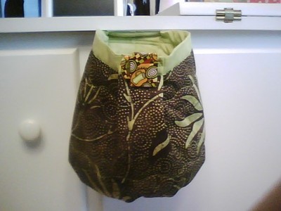 THREAD CATCHER PATTERN Attaches to cabinets every quilter needs one